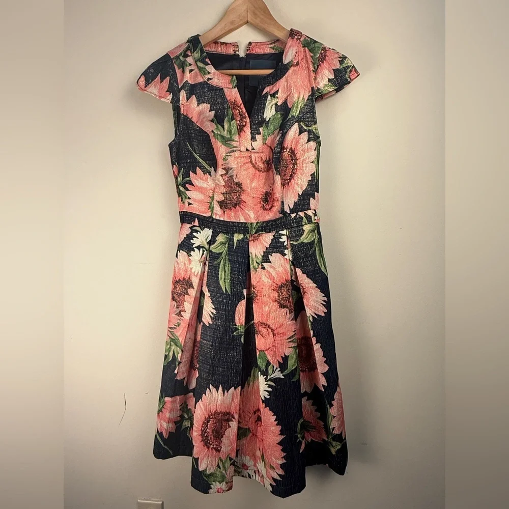 Mod ClothWomen's 